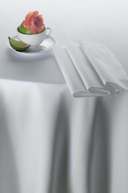Nappe 240 x 240 Vendome